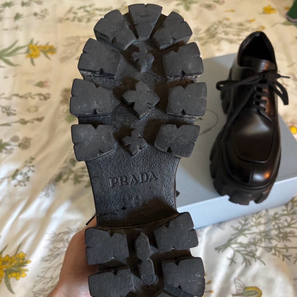 Prada Women’s Black Lace-up Monolith Oxfords - Picture 3 of 4